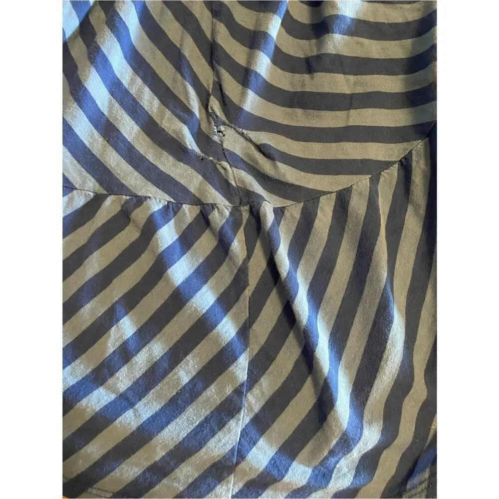 10/$50 XHILARATION STIPES DRESS SIZE L